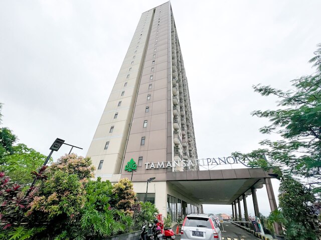 OYO 93828 タマンサリパノラミックバイナレルルームアパートメント