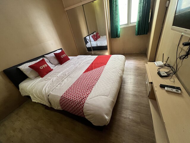 OYO 93828 タマンサリパノラミックバイナレルルームアパートメント