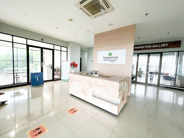 OYO 93828 タマンサリパノラミックバイナレルルームアパートメント