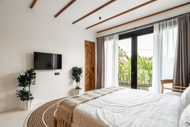 ウダラ by EVDEkimi - スペーシャス 4ベッドルーム プール ヴィラ ウィズ ラッシュ ガーデン アット アーティスティック センター オブ ウブド