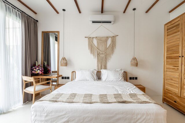 ウダラ by EVDEkimi - スペーシャス 4ベッドルーム プール ヴィラ ウィズ ラッシュ ガーデン アット アーティスティック センター オブ ウブド