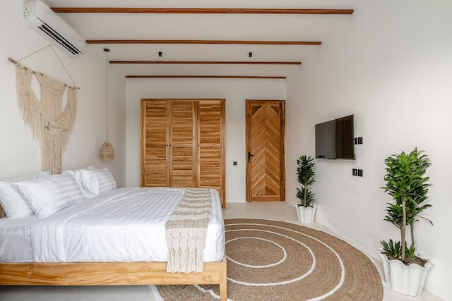 ウダラ by EVDEkimi - スペーシャス 4ベッドルーム プール ヴィラ ウィズ ラッシュ ガーデン アット アーティスティック センター オブ ウブド