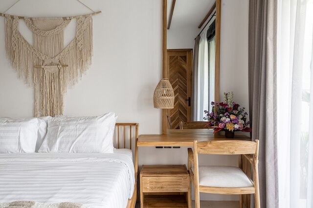 ウダラ by EVDEkimi - スペーシャス 4ベッドルーム プール ヴィラ ウィズ ラッシュ ガーデン アット アーティスティック センター オブ ウブド