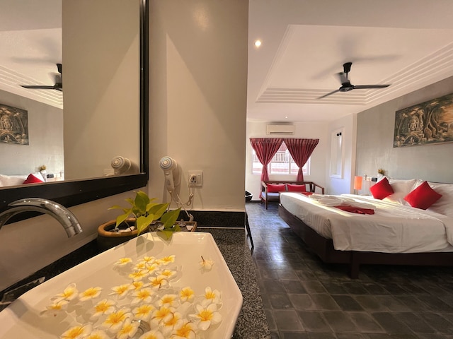 ザ・ラグジュアリー