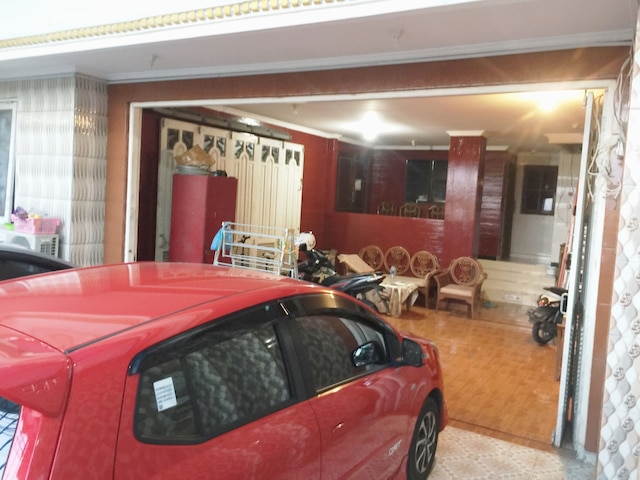 ホテル O ゲストハウス ブイ イン シャリア