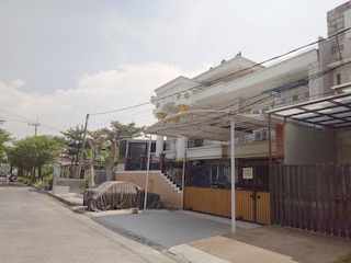 ホテル O ゲストハウス ブイ イン シャリア