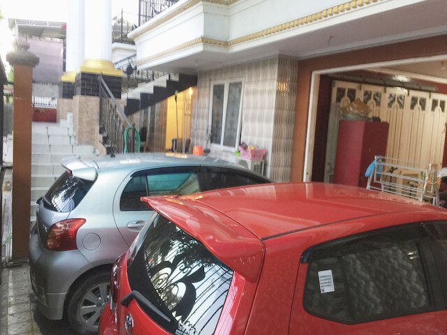 ホテル O ゲストハウス ブイ イン シャリア