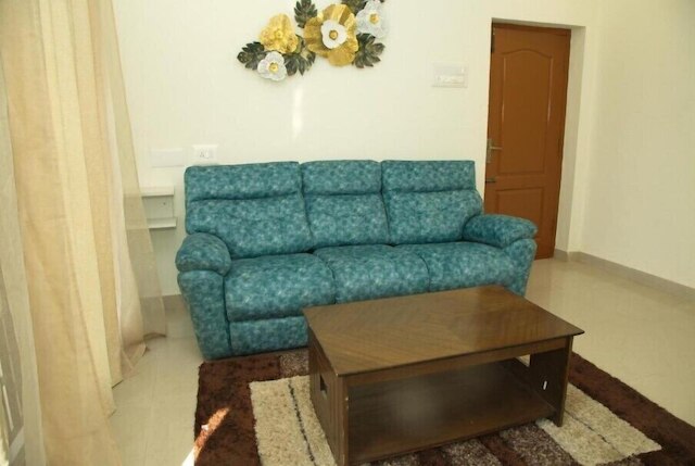 イジーアポロステイ