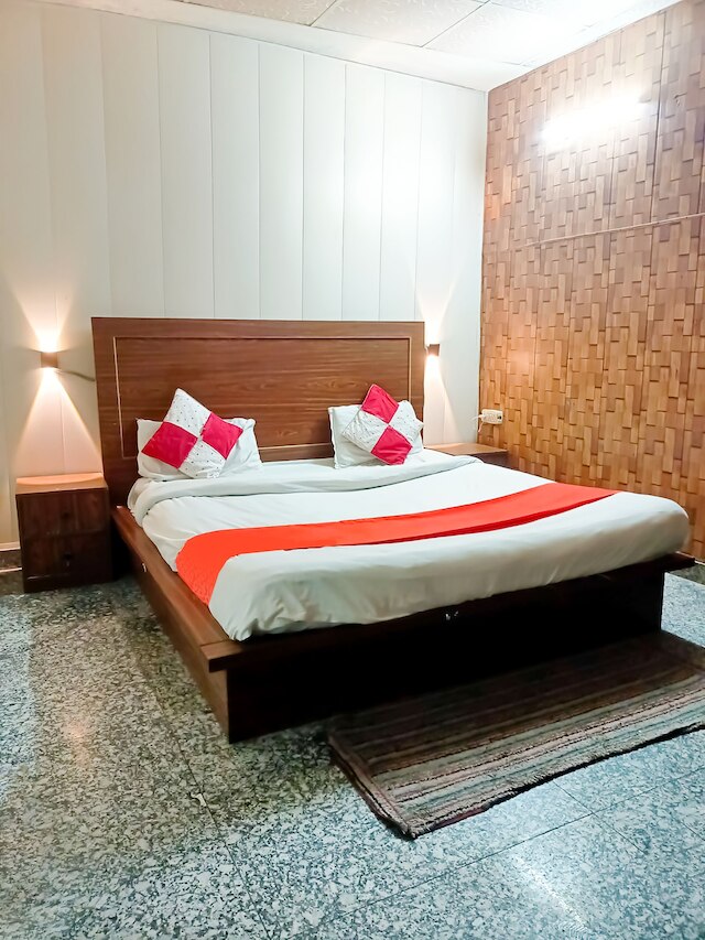 ルームシャラ 156 ホテル マンナト イン