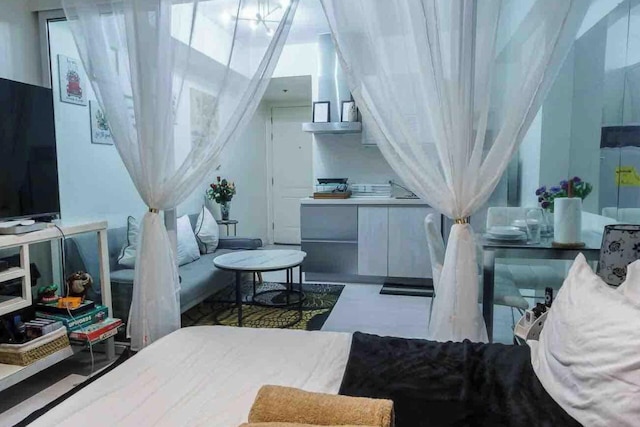 アズール1BRシティライトネットリックス付き近くの空港