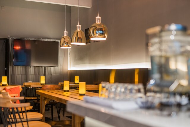 Joy Hongqiao Airport and Railway Hotel