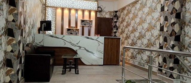 ホテル・アバシ・パレス