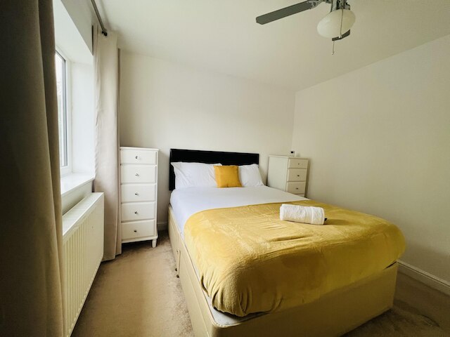 チャーミング3ベッドハウス・イン・レヴェンシュルム、マンチェスター