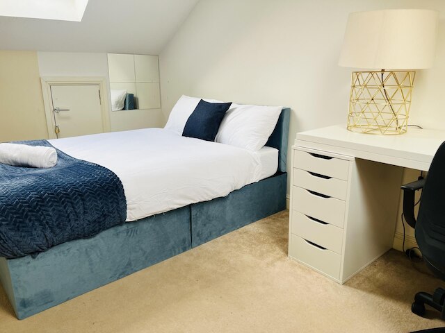 チャーミング3ベッドハウス・イン・レヴェンシュルム、マンチェスター