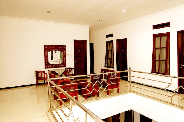 ホテル O D' マクタブ ホームステイ シャリア