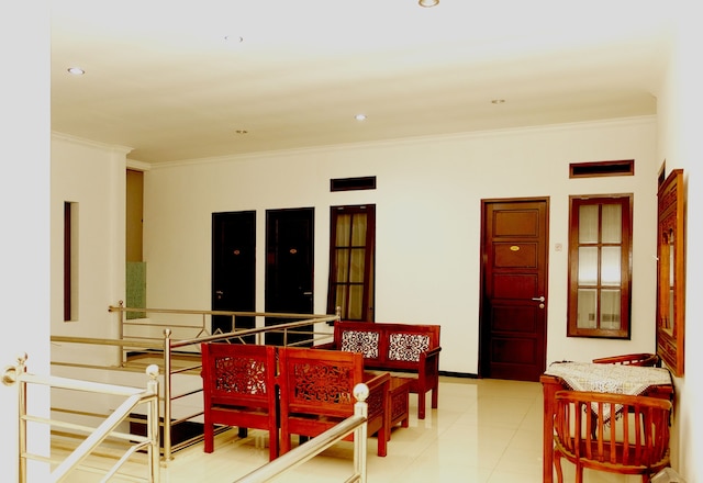 ホテル O D' マクタブ ホームステイ シャリア