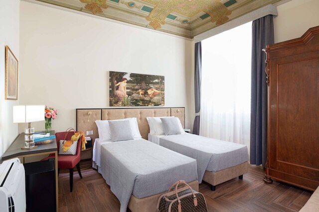 レジデンツァ モンドラゴーネ