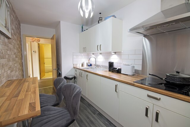 2 ベッド アパートメント - フリー パーキング - クローズ トゥ シティ センター