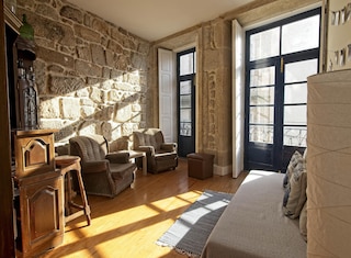 ポルトの魅力的な2ベッドルームアパートメント