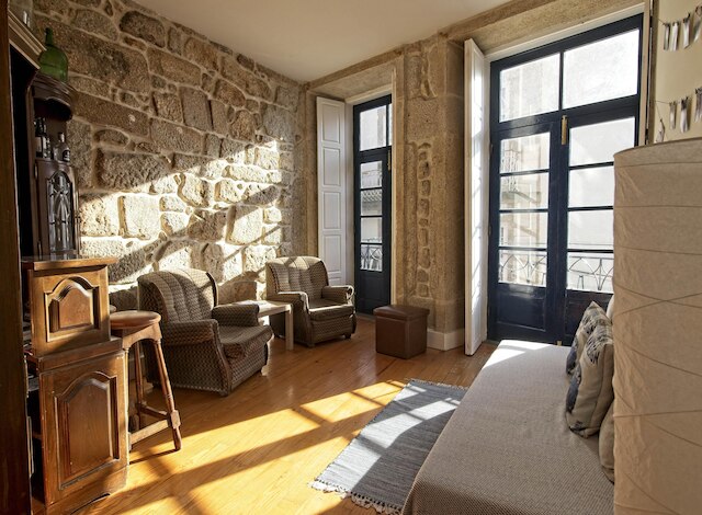 ポルトの魅力的な2ベッドルームアパートメント