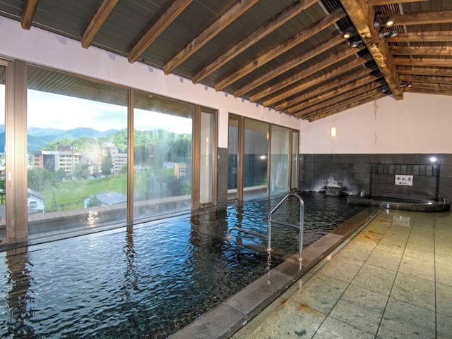 KKR 湯沢ゆきぐに