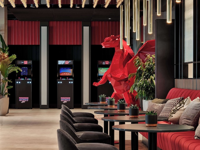 ラディソンレッドホテル & ラディソンレッドアパートメント、クラクフ