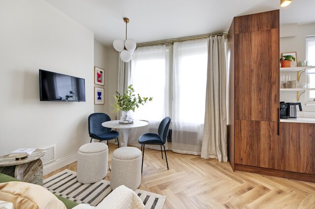 アップタウン・シック・ニア・レジェンツパーク by Underthedoormat