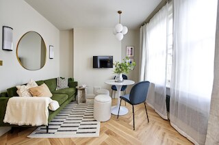 アップタウン・シック・ニア・レジェンツパーク by Underthedoormat