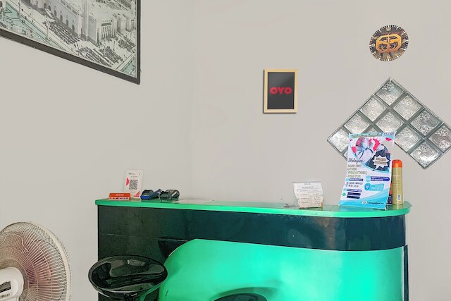 ホテル O アティファ ホームズ