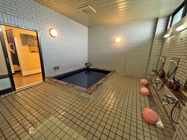 河口湖 セミナープラザ ロイヤルフジ