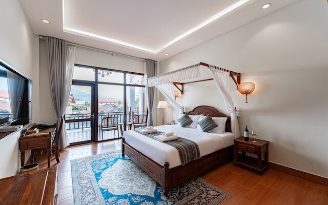 リラクスフル ホテル