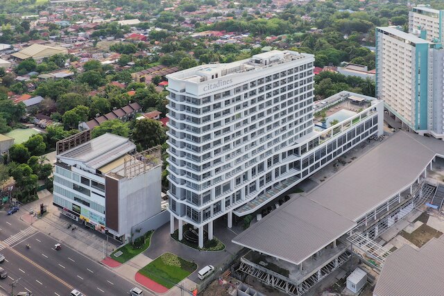 シタディンズバコロドシティ