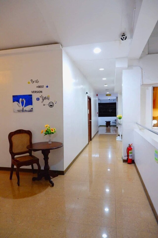 ビッグ ブラザー コンドテル