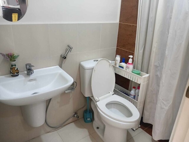 イラストラータレジデンスコンドミニアム