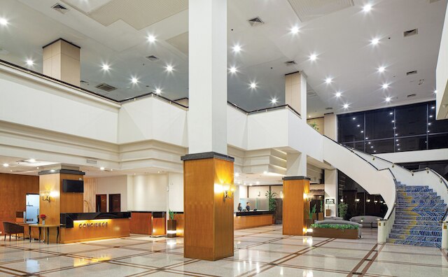 アートテル ゲロラ セナヤン ジャカルタ