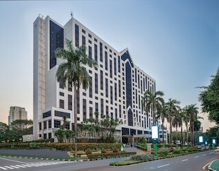 アートテル ゲロラ セナヤン ジャカルタ