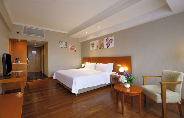 アートテル ゲロラ セナヤン ジャカルタ