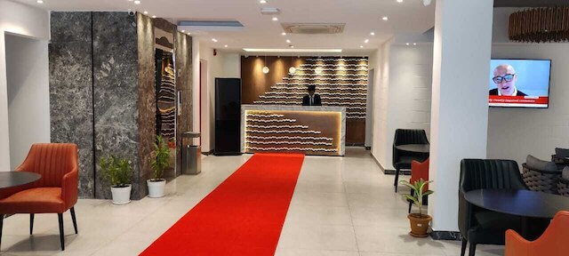 ホテル オムニ レジデンシー バリドハラ