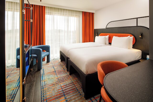 トライブ マンチェスター エアポート