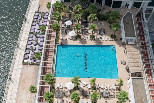 ミスティック - ダマック・メゾン・プリヴェタワーA