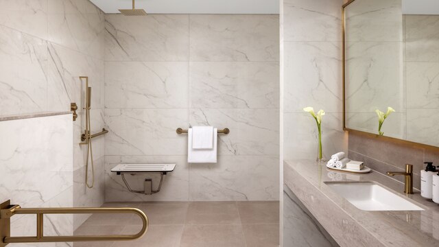 インターコンチネンタル レジデンシズ ドバイ ビジネス ベイ by IHG