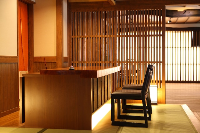 志賀高原 白い温泉 渓谷の湯