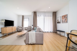 ライムホーム バルセロナ プラサ ピリネウス