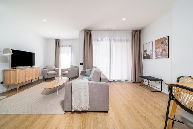 ライムホーム バルセロナ プラサ ピリネウス