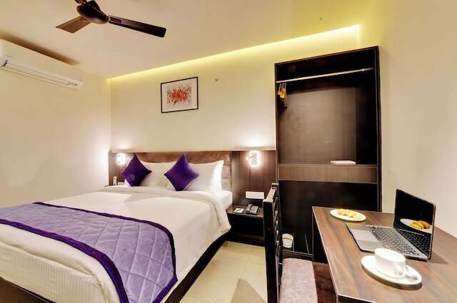 ザ ラベンダーホテル