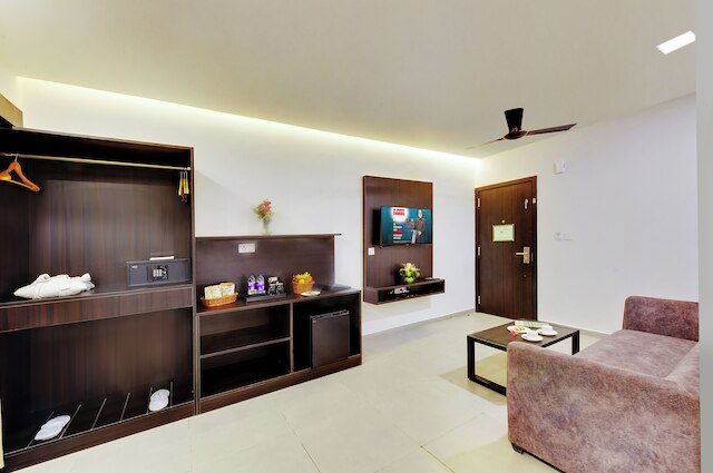 ザ ラベンダーホテル