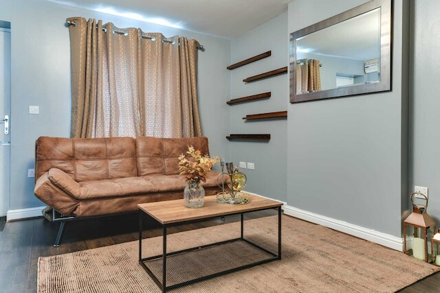 ミドルトン・マンチェスターの魅力的な2ベッドルームの家