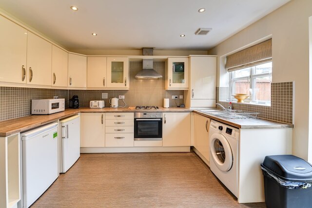 ミドルトン・マンチェスターの魅力的な2ベッドルームの家