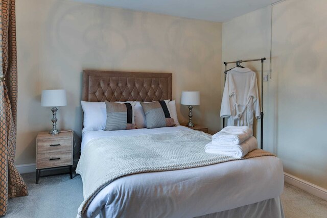 ミドルトン・マンチェスターの魅力的な2ベッドルームの家