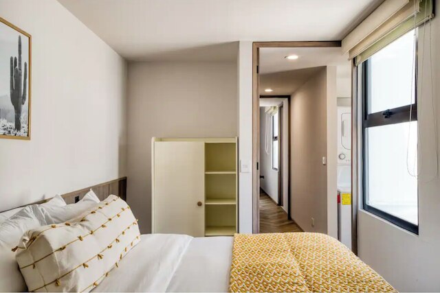 ディナマルカ バイ ミスター W